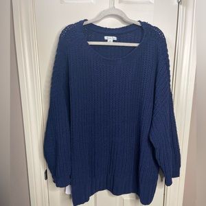American Eagle Women’s Oversized Knit Sweater Size Large